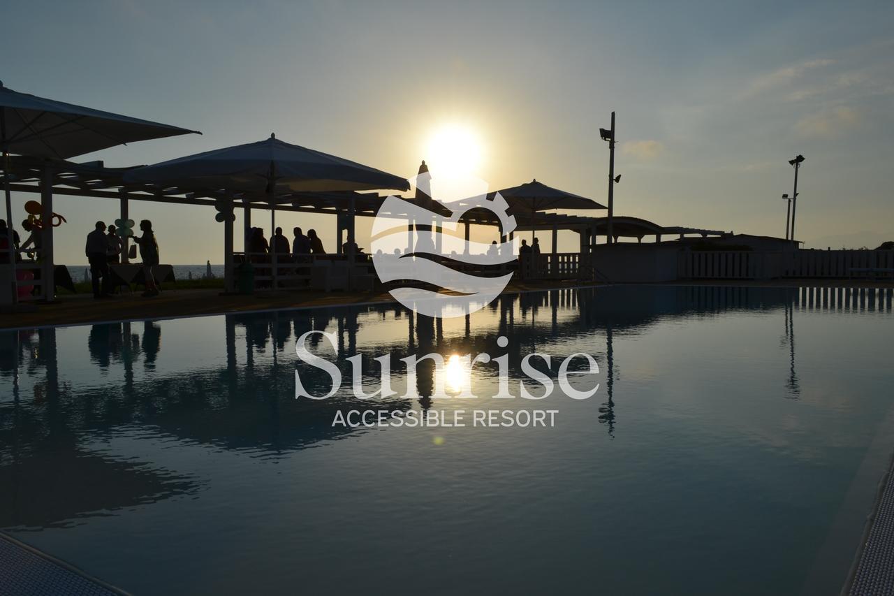 Sunrise Accessible Resort Battipaglia Exterior photo